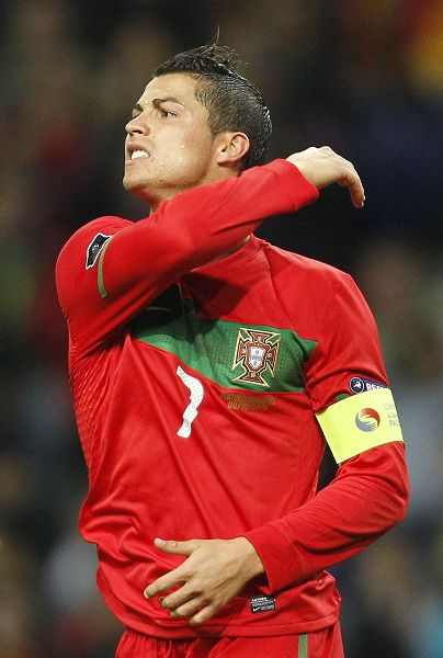 接连暴露空 接连暴露空